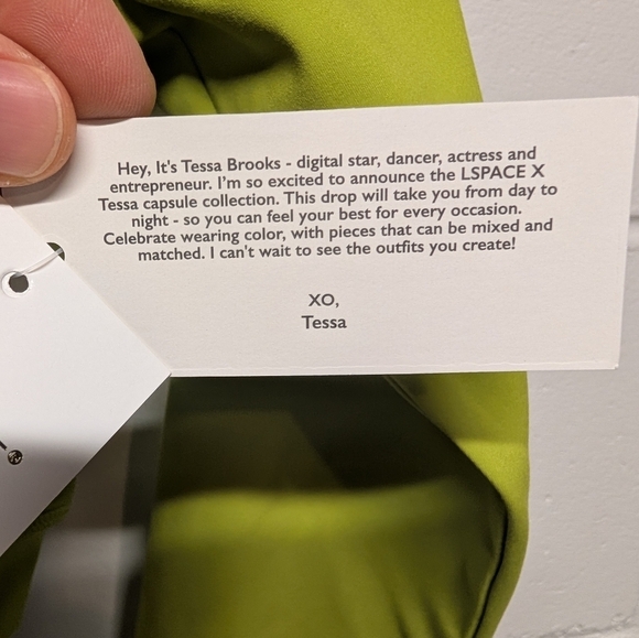 L*Space Aim High Women's Pistachio Green Long Sleeve Crop Top Medium New Tags - Picture 6 of 9